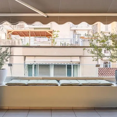 דירה Modern Loft Build On Acropolis Ruins, Free Parking אתונה