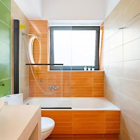 Modern Loft Build On Acropolis Ruins, Free Parking *