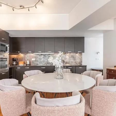 Modern Loft Build On Acropolis Ruins, Free Parking Apartment *